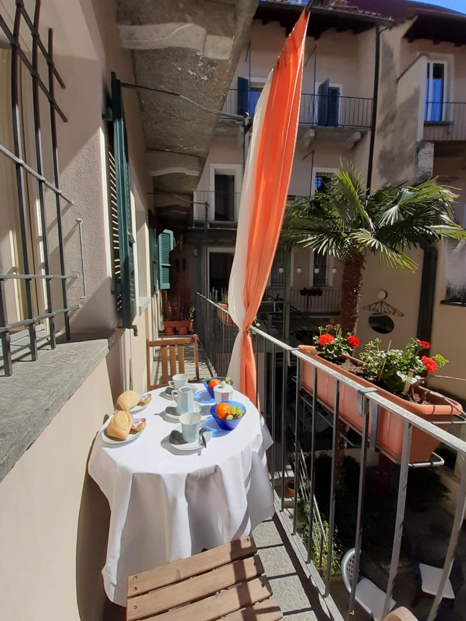 Piazza Grande House Apartment Локарно Стая снимка