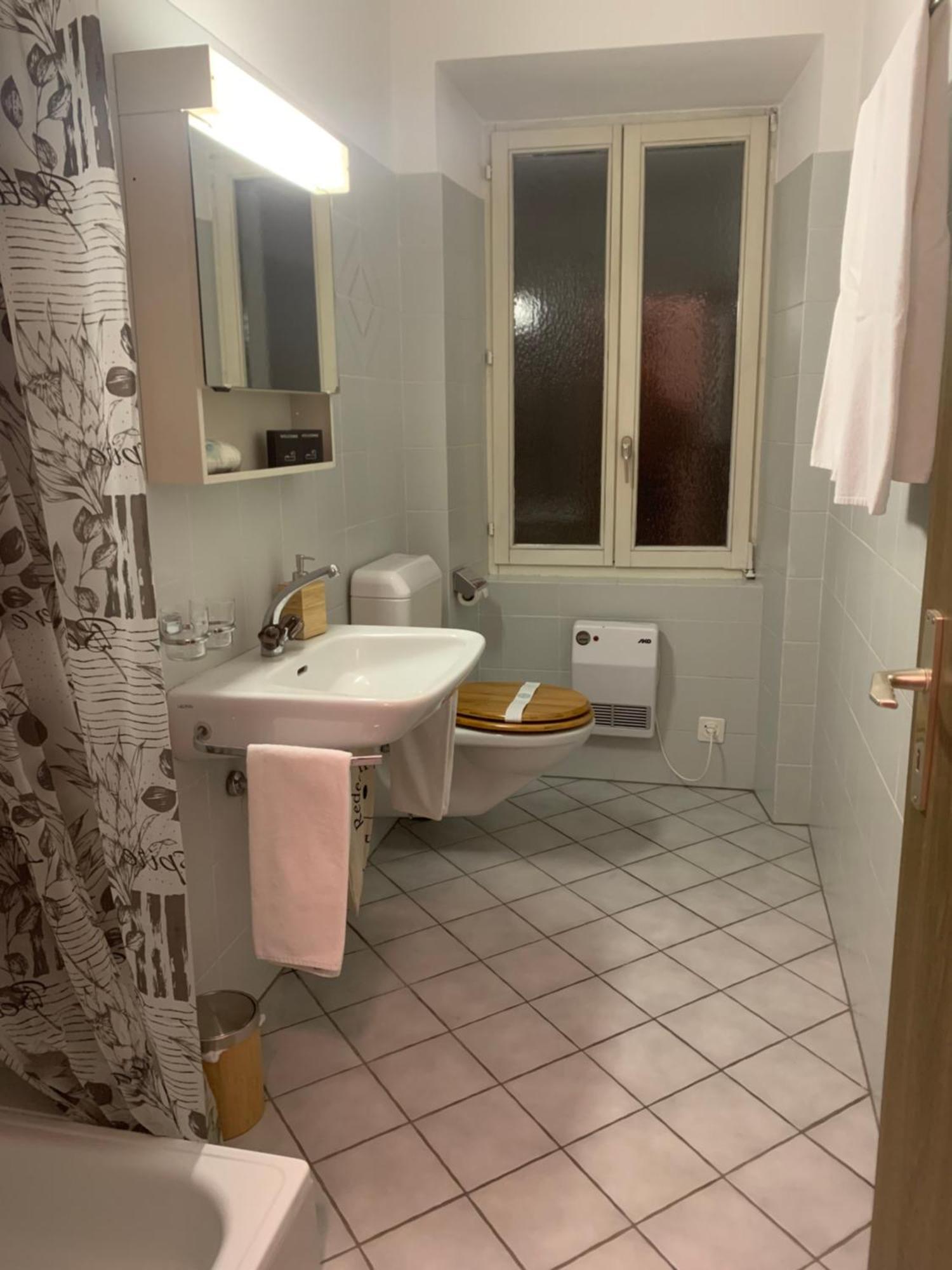 Piazza Grande House Apartment Локарно Стая снимка